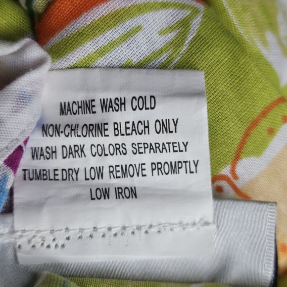 Womens CW Classics Purple Floral Sleeveless Pearl Snap Front Pockets Tank Top 1X - Picture 7 of 7